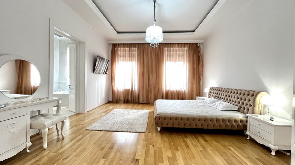 Apartament 3 camere, elegant si spațios, lângă parc, zona Centrala - Poză 9