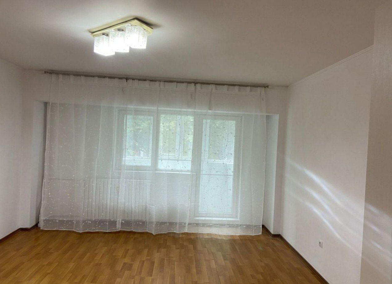 Apartament de inchiriat Zona Piata Alba Iulia  -  Bd Decebal - Poză 4