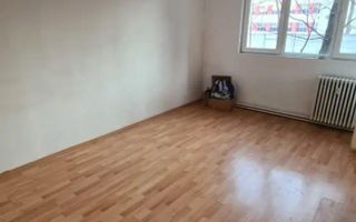 Garsoniera Campia Libertatii - la 10min de metrou Pta Muncii - Poză 1