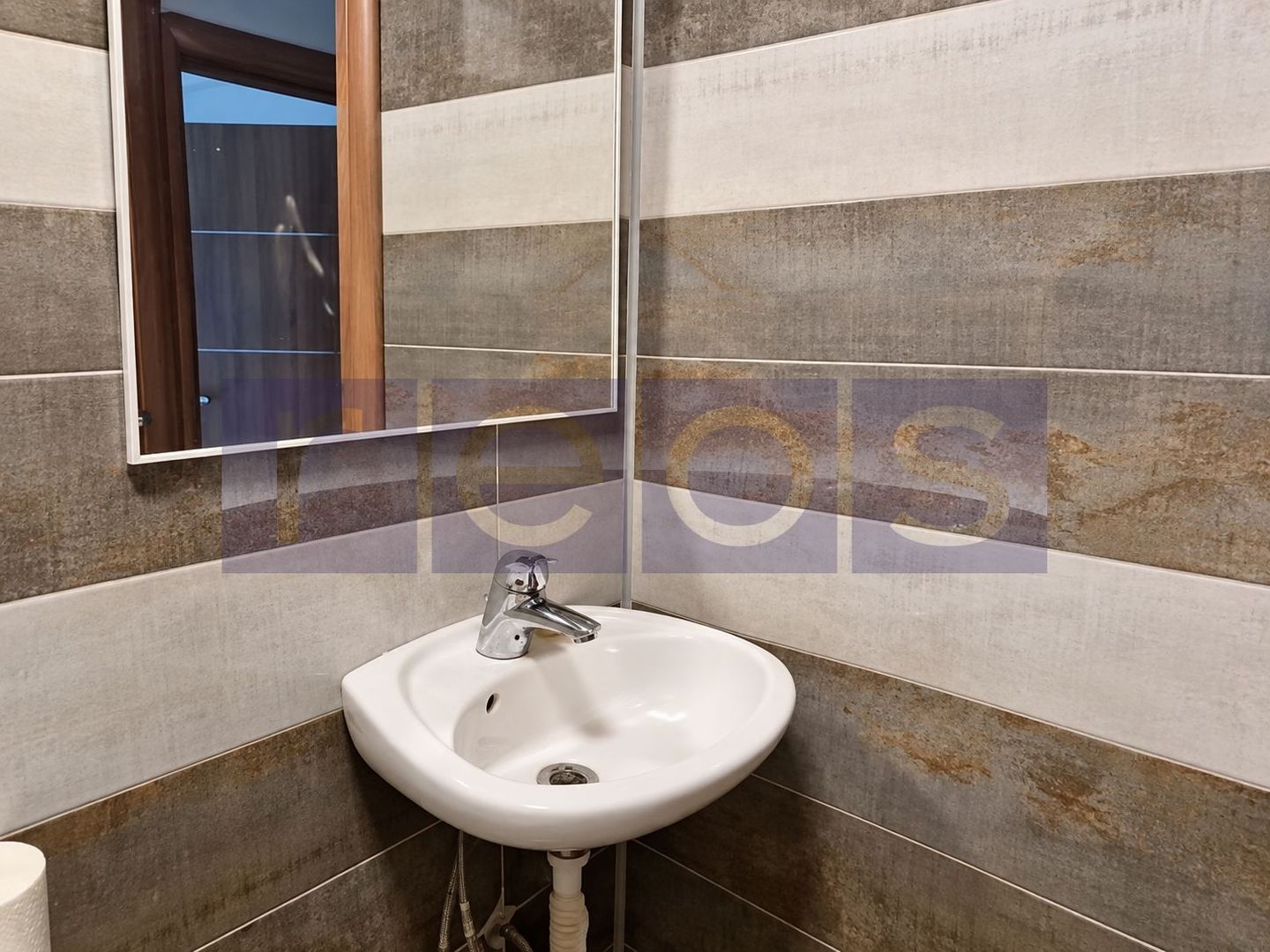 APARTAMENT 4 CAMERE | DECOMANDAT | 2 BAI | BLOC REABILITAT | PARCUL HERASTRAU - Poză 6