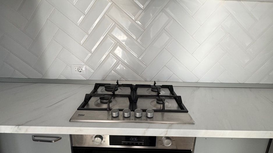 Apartament LUX 3 camere si CURTE Mega 23 august - Poză 12