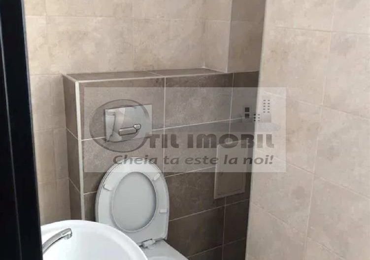 Inchiriez apartament Boheme Residence-loc parcare 350 Euro - Poză 3