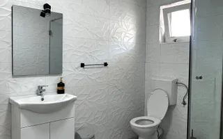Casa cu 5 dormitoare de închiriat | Cartierul Lotus | Sanmartin - Poză 15