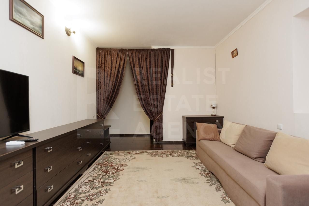 Vânzare, casă, 146 mp + 12 ari, str. Sfânta Treime, Grătiești - Poză 2