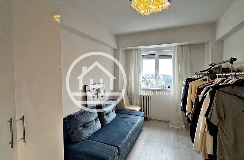 Apartament de vânzare cu 4 camere în zona Calea Aradului, Oradea - Poză 8