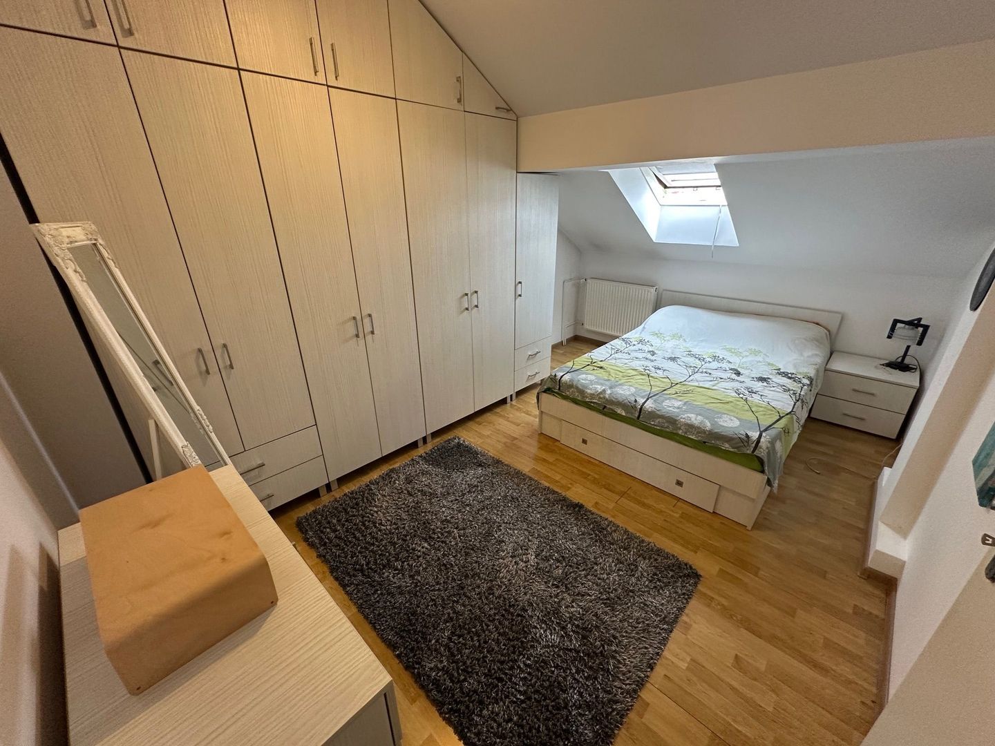 Casă / Vilă cu 5 camere zona Lunei - Poză 36