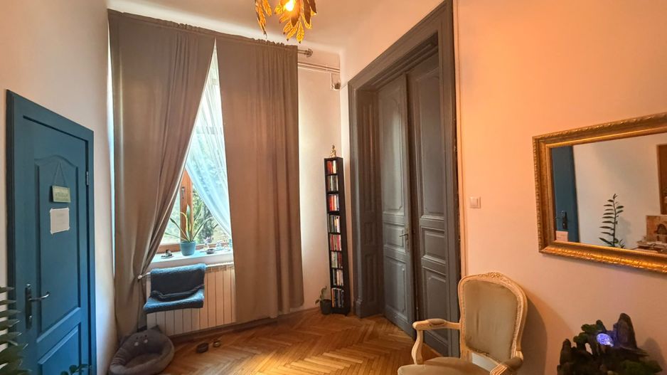 Apartament 5 camere  in vila - Zona Armeneasca - Poză 7
