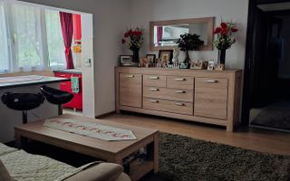 Apartament 2 camere Aradului parter cu balcon - Poză 1