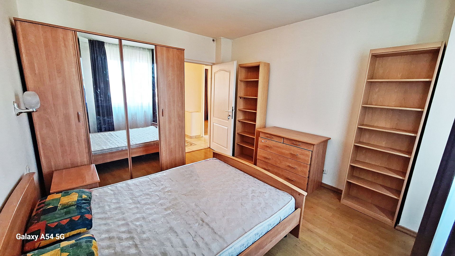 Centrul Civic, apartament cu 4 camere, 78mp+5mp balcon, 175000 euro - Poză 17