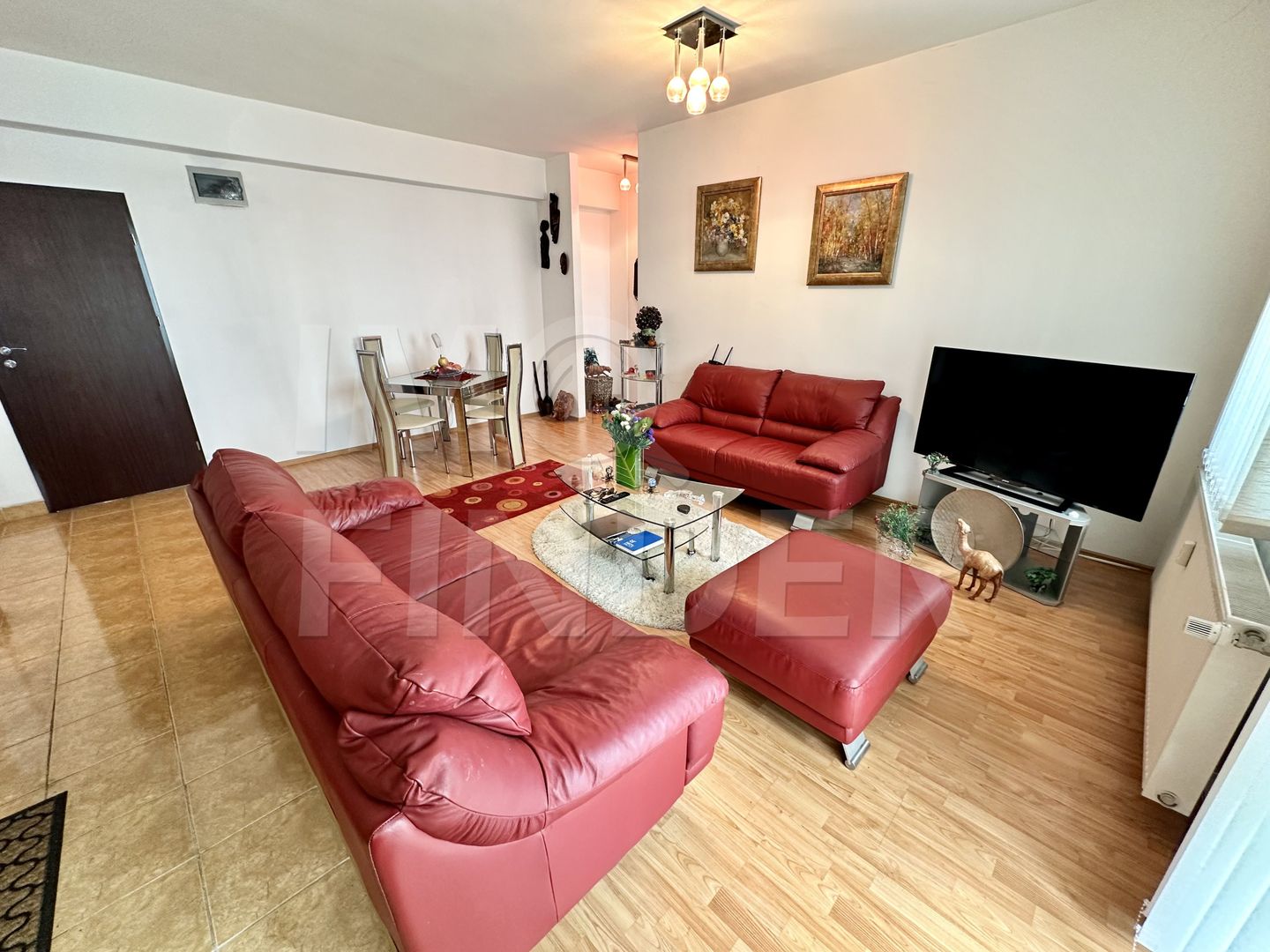 Apartament spațios cu 3 camere,  central, lumină naturală, parcare subterana - Poză 1