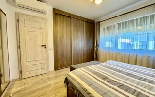 Casa Triplex de vanzare in Selimbar | Zona Exclusivista De Case - Poză 12