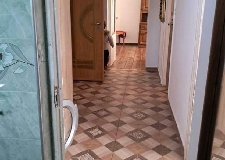 Apartament cu 3 camere de inchiriat in Sebes - Poză 10