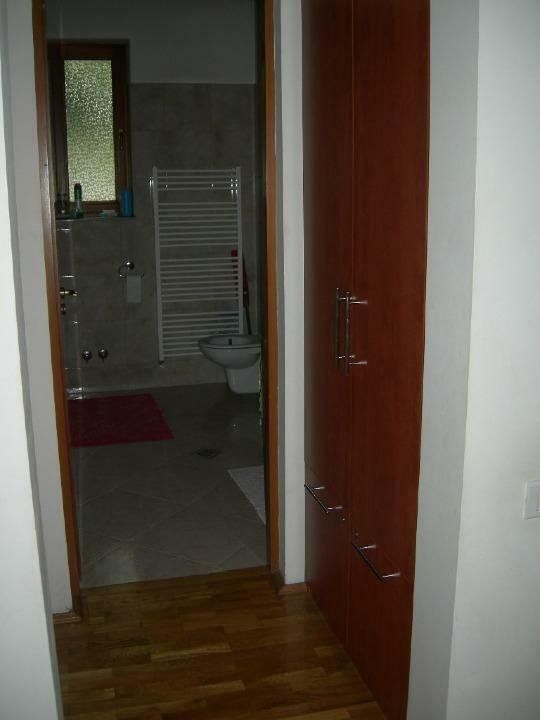 Vilă de vânzare în Sectorul 2, locuit plus potenţial pentru venit pasiv - Poză 11