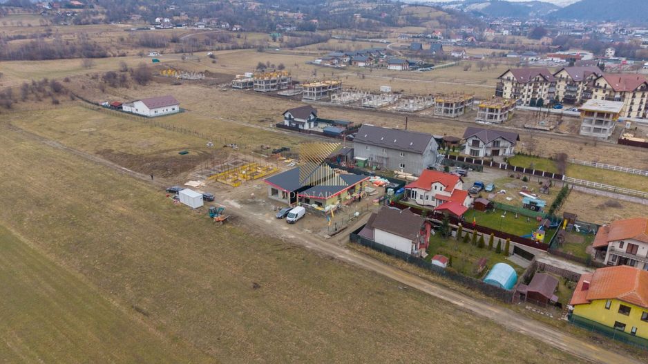 Casă premium la poalele Munților Piatra Craiului și Bucegi - Poză 5