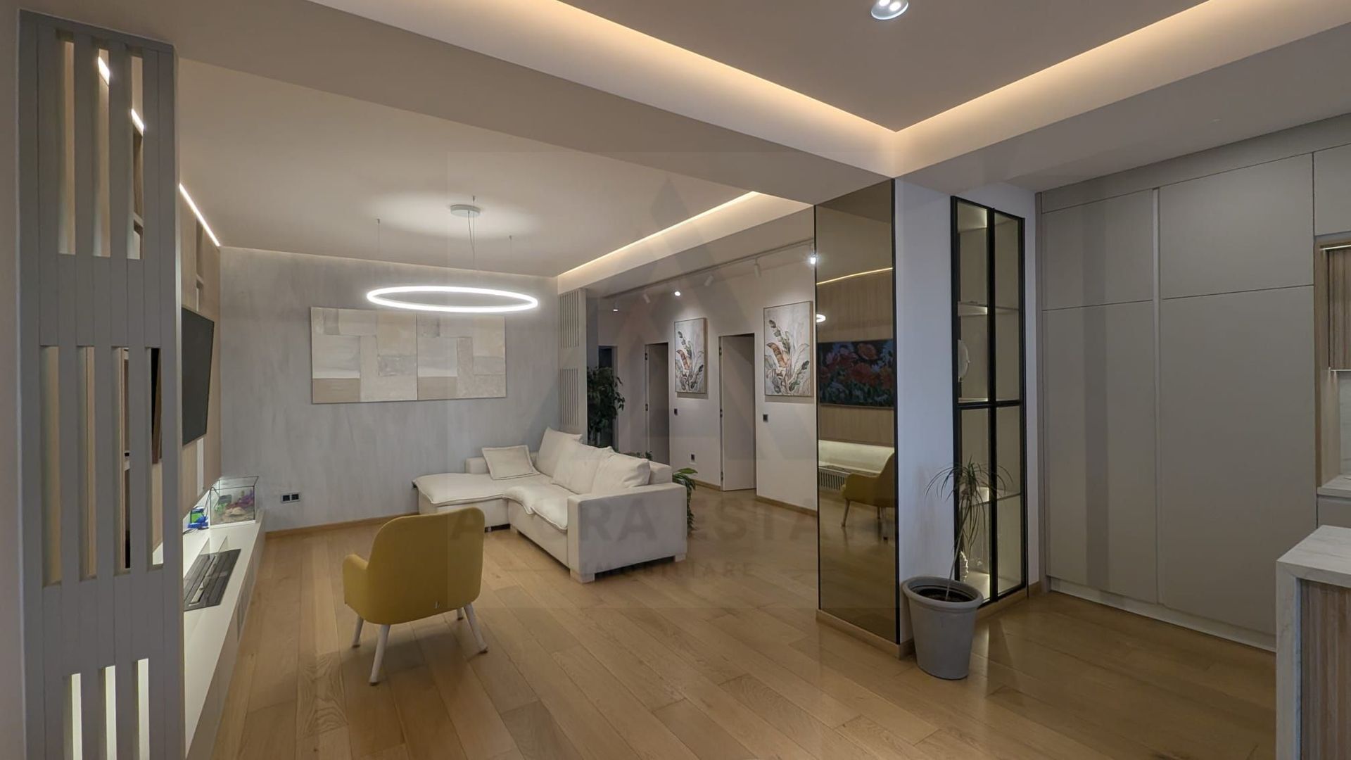 Penthouse 133 mp utili 4 camere 2 terase loc parcare in zona Centrala - Poză 3