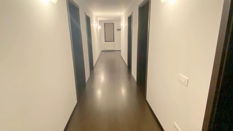 Spațiu. Construcție solidă. Confort real. - Poză 20