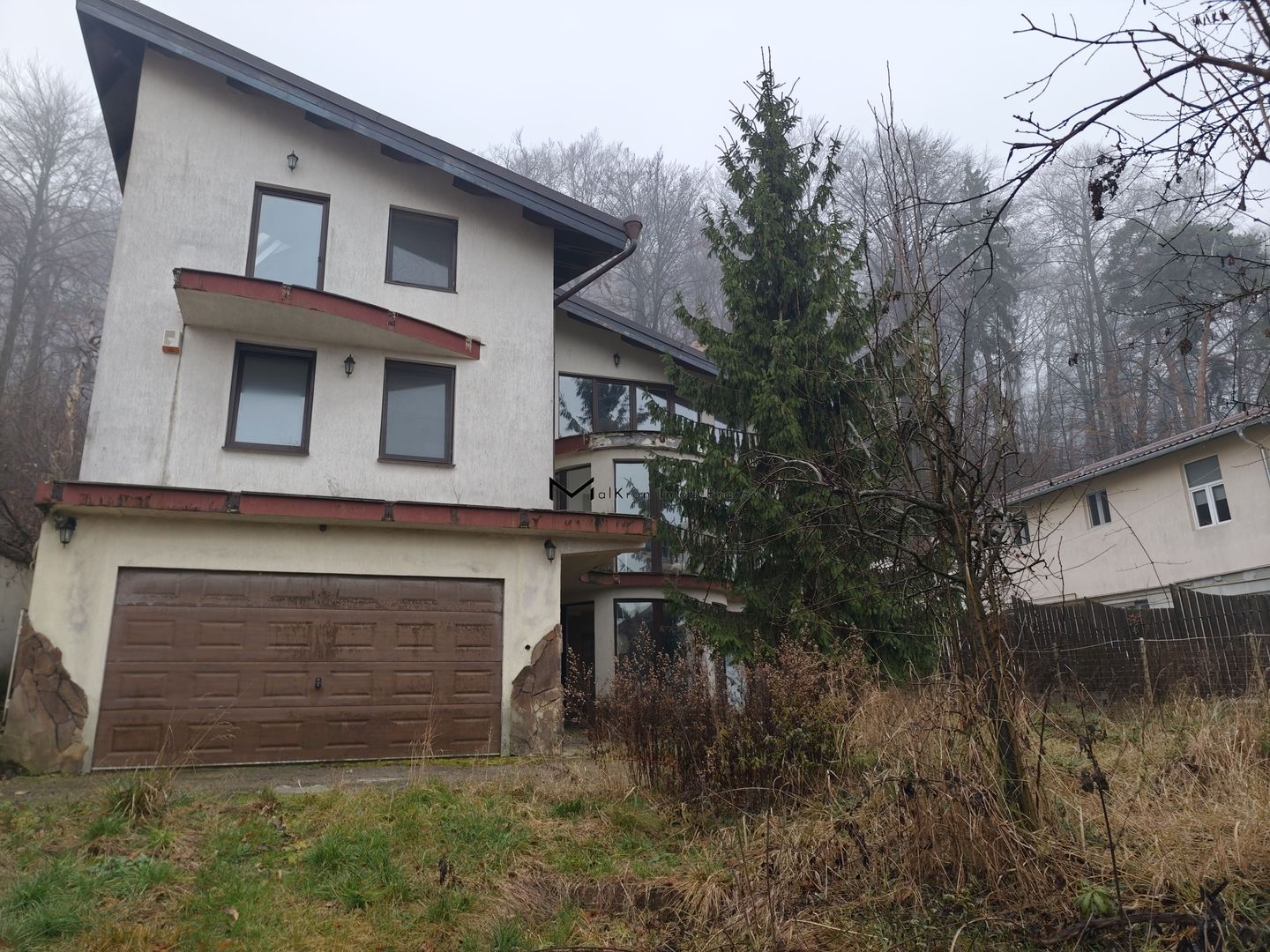 Proprietate amplă cu două case și teren generos, Brașov – str. Cariere - Poză 19