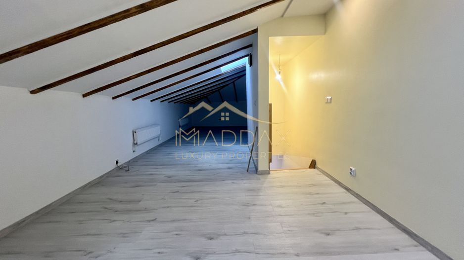 Casa **8 camere** // Domenii - Poză 41