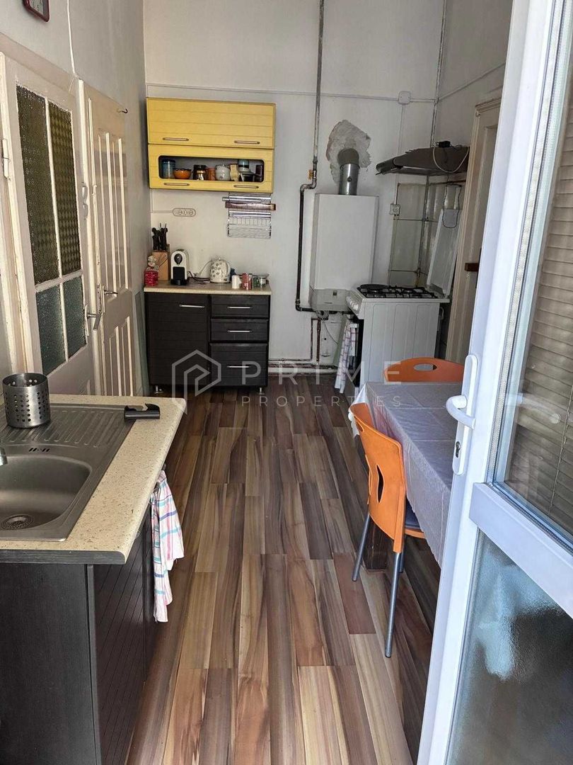 Apartament 3 camere, 80 mp, Ultracentral – Etaj 1, Tavan Înalt (3,9 m) - Poză 6