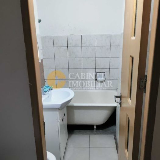 PACURARI - 3 CAMERE DECOMANDAT - ETAJ INTERMEDIER - LA BULEVARD - Poză 8
