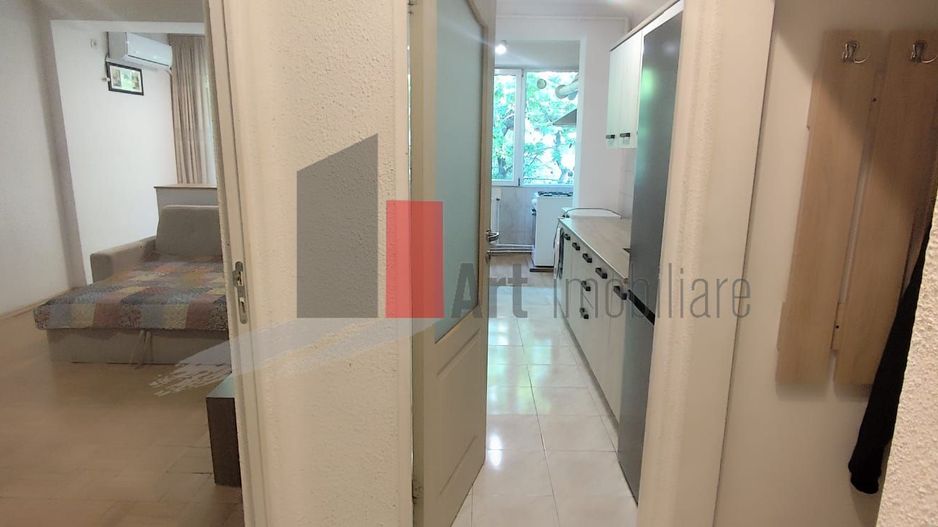 Apartament de vanzare cu 2 camere in zona Pajura. - Poză 36