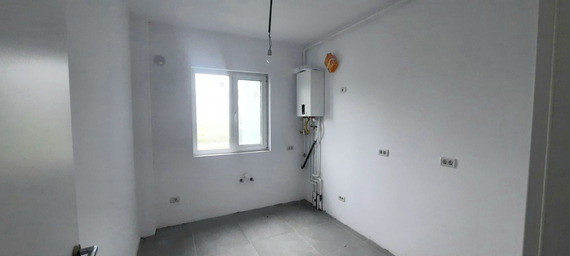 Apartament 2 camere cu curte proprie si loc de parcare - Poză 18