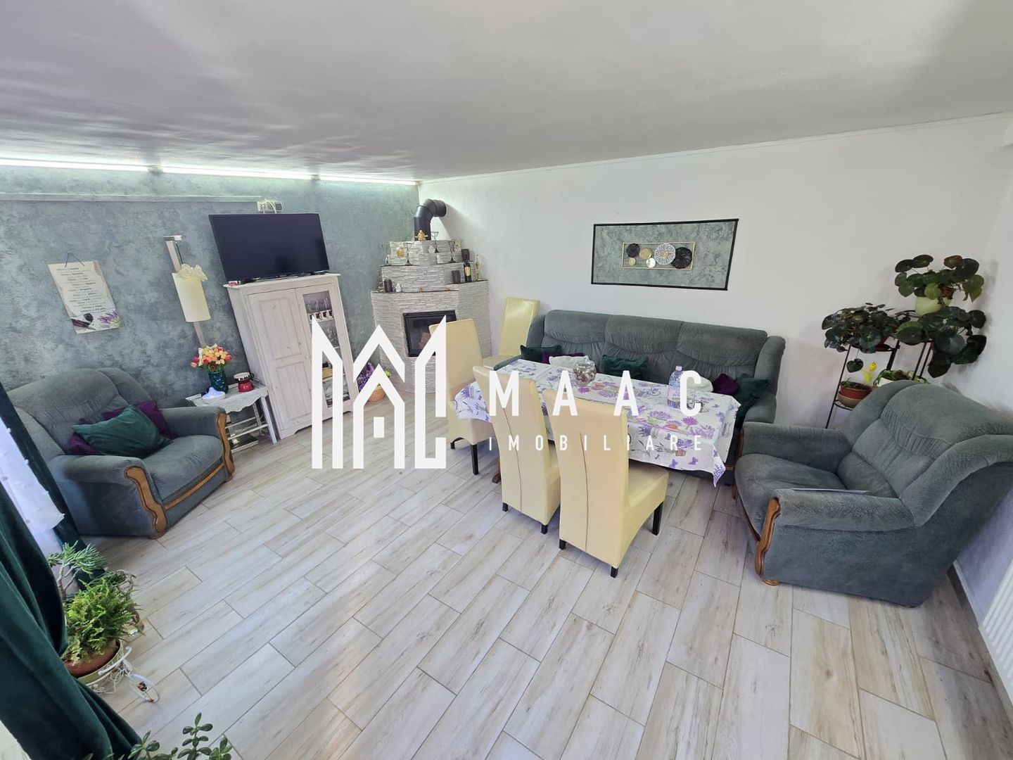 Casa 7 camere 3 bai 2 intrari Zona Garii - Poză 1