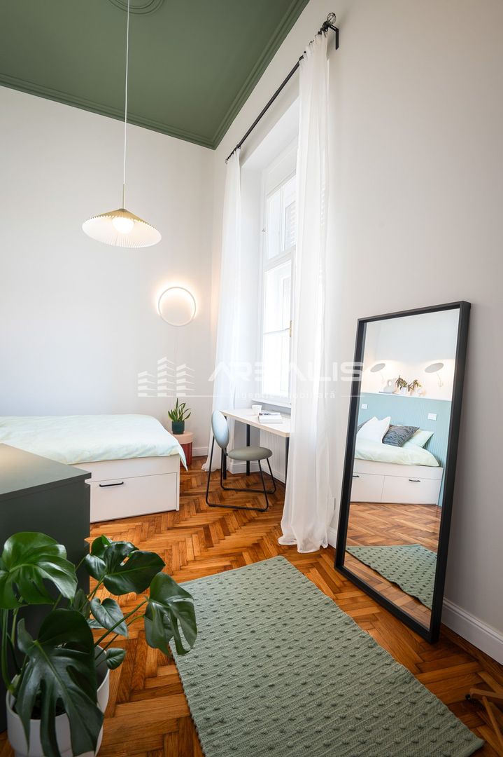 VÂNDUT!!! Apartament splendid in centrul Aradului - Poză 9