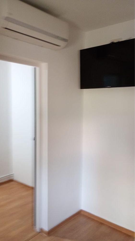 Vand sau inchiriez apartament cu 2 cam in Crpati 1. - Poză 1