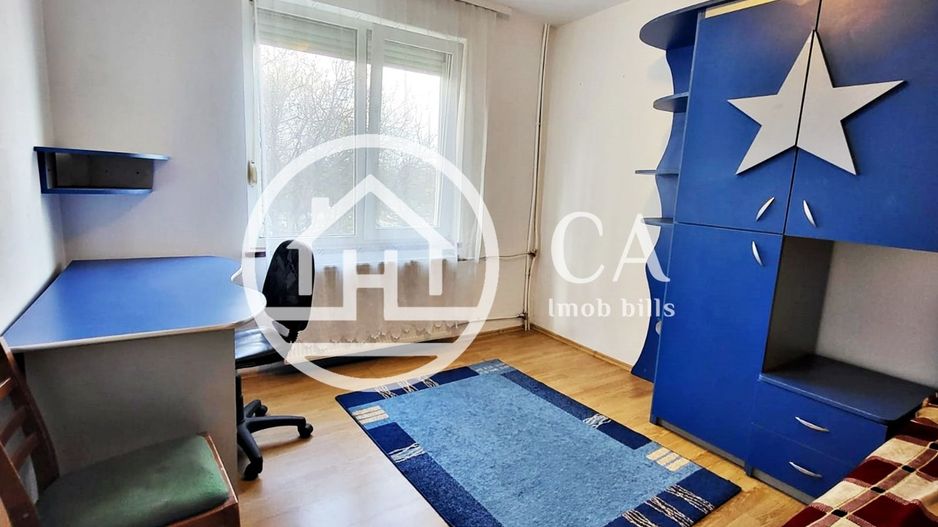 Apartament de închiriat cu 3 camere în zona Rogerius, Oradea - Poză 4
