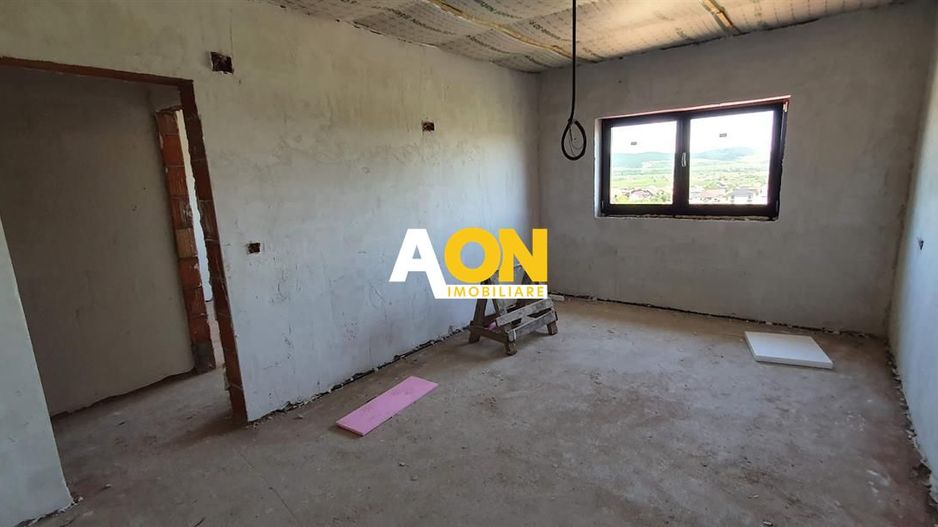 Casa semifinisata 4 camere garaj 650 mp teren, langa padure, Micesti - Poză 11