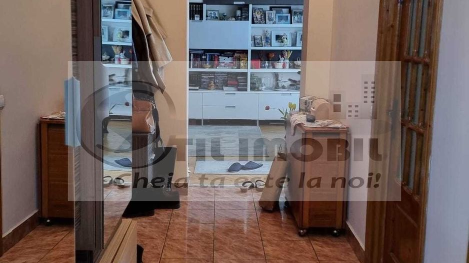 Apartament 4 Camere, Semidecomandat,Nicolina-Rond Vechi 165000 euro - Poză 4