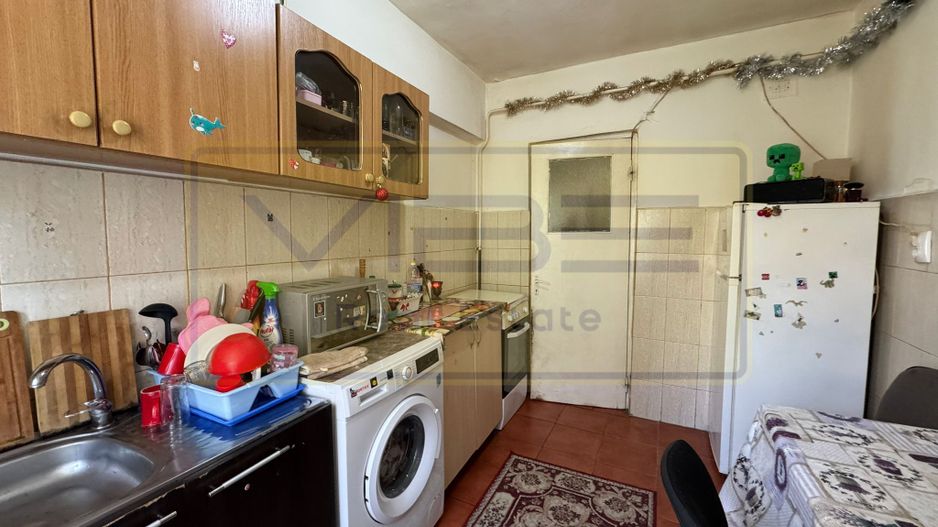 Apartament 2 camere decomandat zona Podul de Fier - Poză 10