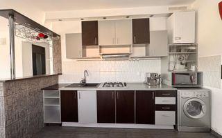 APARTAMENT DE TIP PENTHOUSE CU TERASA 60MP - Poză 4
