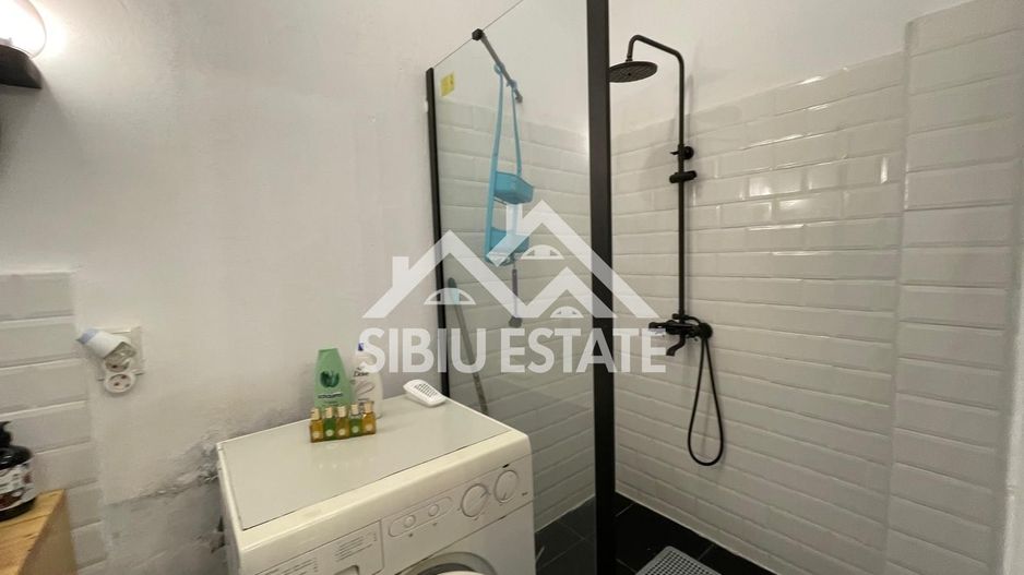 Apartament de vanzare cu 2 camere Zona- Centrul Istoric - Poză 10