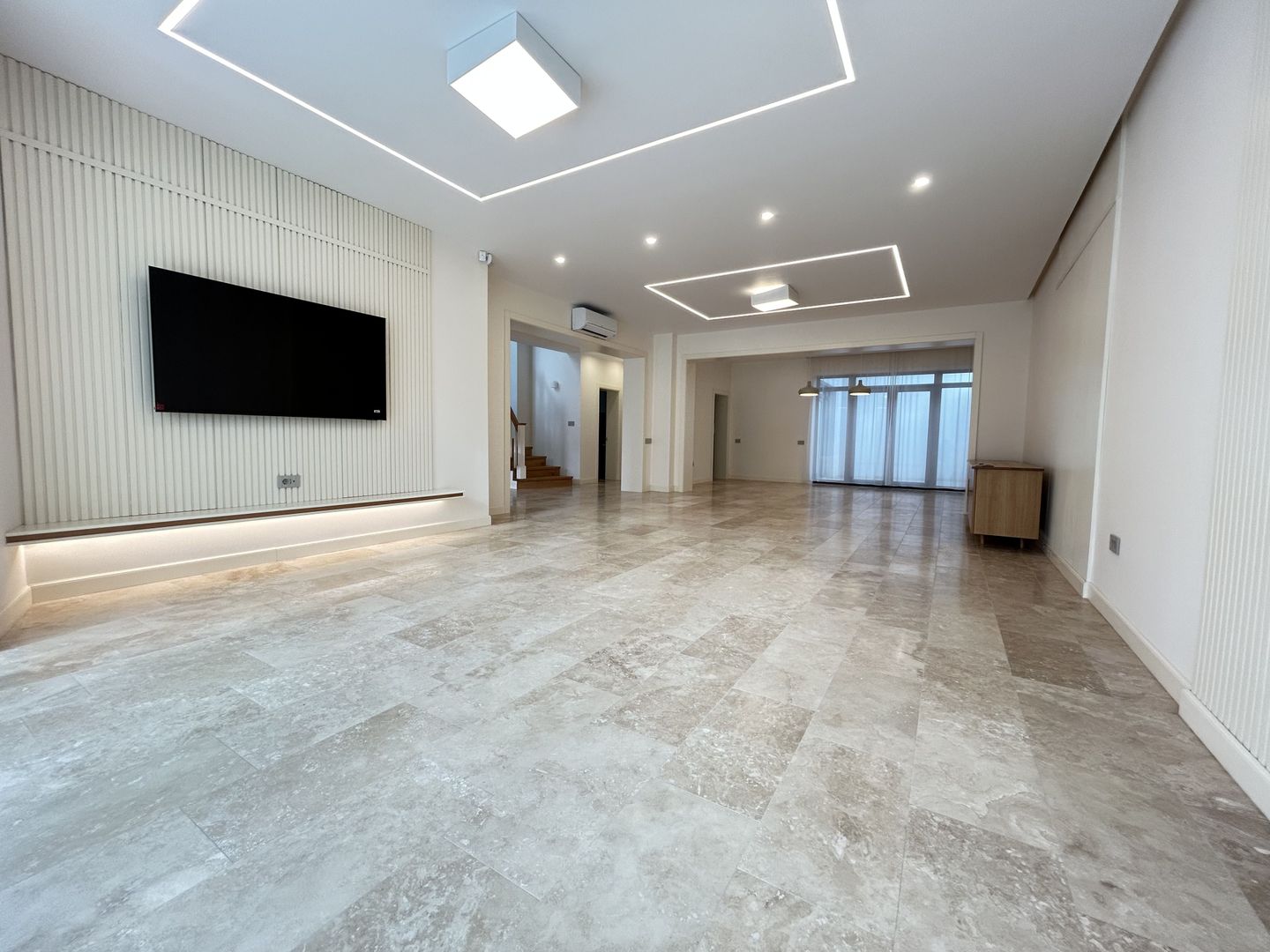 Vila Premium Smart & Green S+P+1E+M 587 mp – Faleza Nord - Poză 2