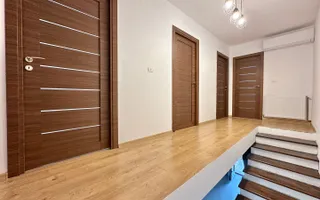 Duplex cu 4 camere si dressing mobilat in Giroc zona Planetelor la asfalt. - Poză 11