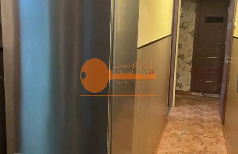 Apartament cu 3 camere zona Crangasi-Bloc Reabilitat - Poză 3