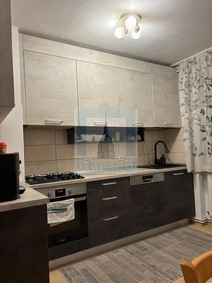 Apartament 4 camere mobilat/utilat-zona Centrul Civic - Poză 2