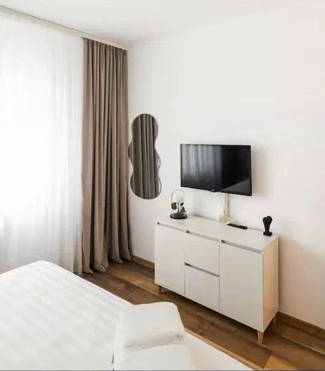 2 Camere Mall Coresi, mobilat si utilat, 620Euro - Poză 6