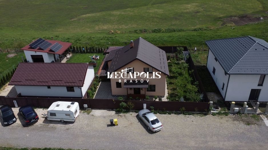 Casă spațioasă 4 dormitoare Sânpetru, 500 mp teren, mobilată complet - Poză 27