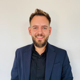 Mihai Căinar - BUGRA IMOBILIARE