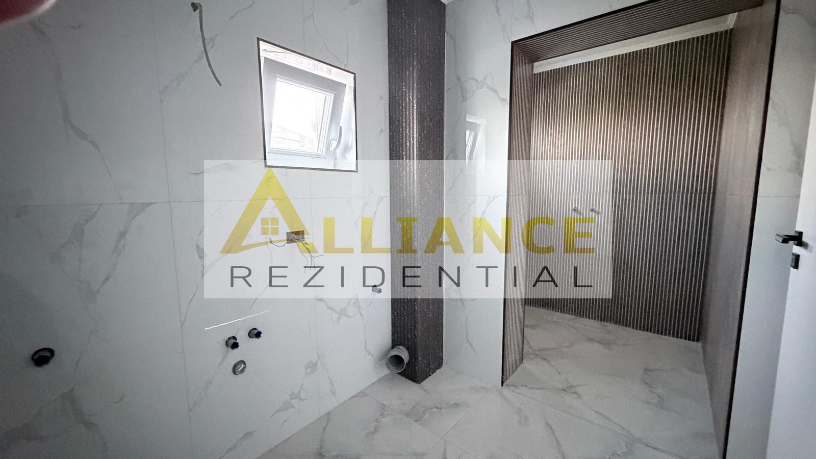 Casa Individuala - 6 camere - 3 bai - 550 mp teren - Poză 15
