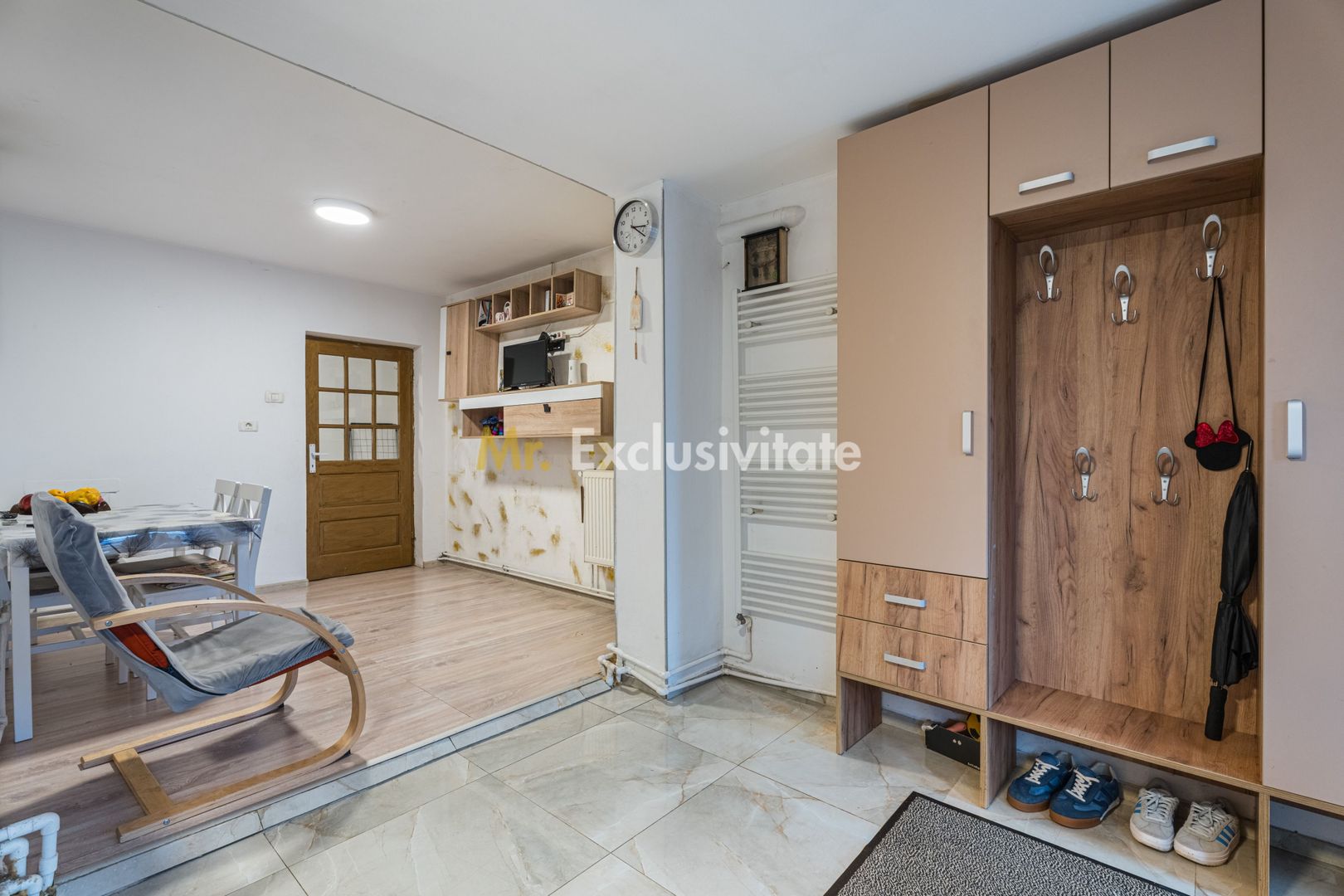 Casă cu 4 camere, anexă locuibilă și teren de 234 mp | Piața Sudului - Poză 12