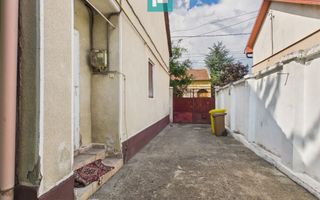 Casă cu 3 camere și teren de 450 mp în Pârneava - Poză 3