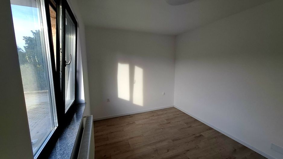BUFTEA - APARTAMENT 3 CAMERE CU TRERASA SI CURTE. - Poză 13