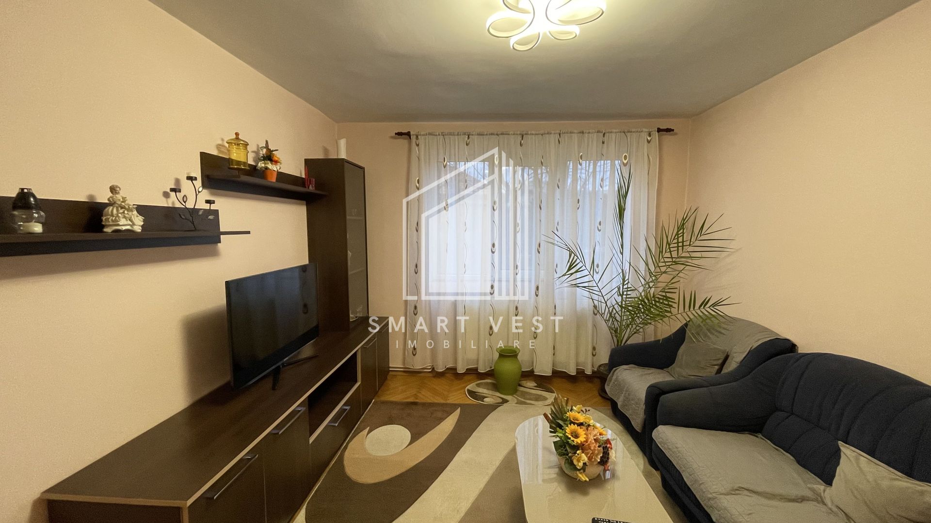Inchiriere apartament 2 camere | Etaj 1 | Zona Micro 14 - Poză 1