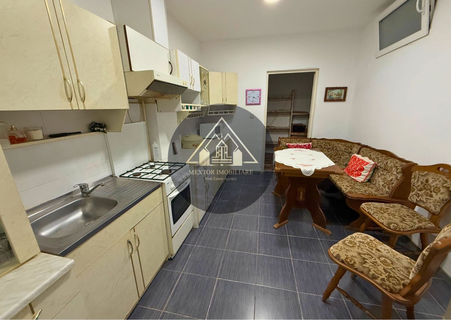 Apartament la casa, de inchiriat - Poză 9