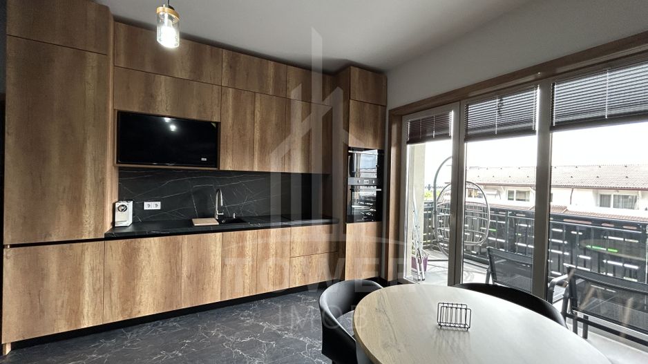 Apartament 3 camere cu loc de parcare și terasă de închiriat - Poză 2