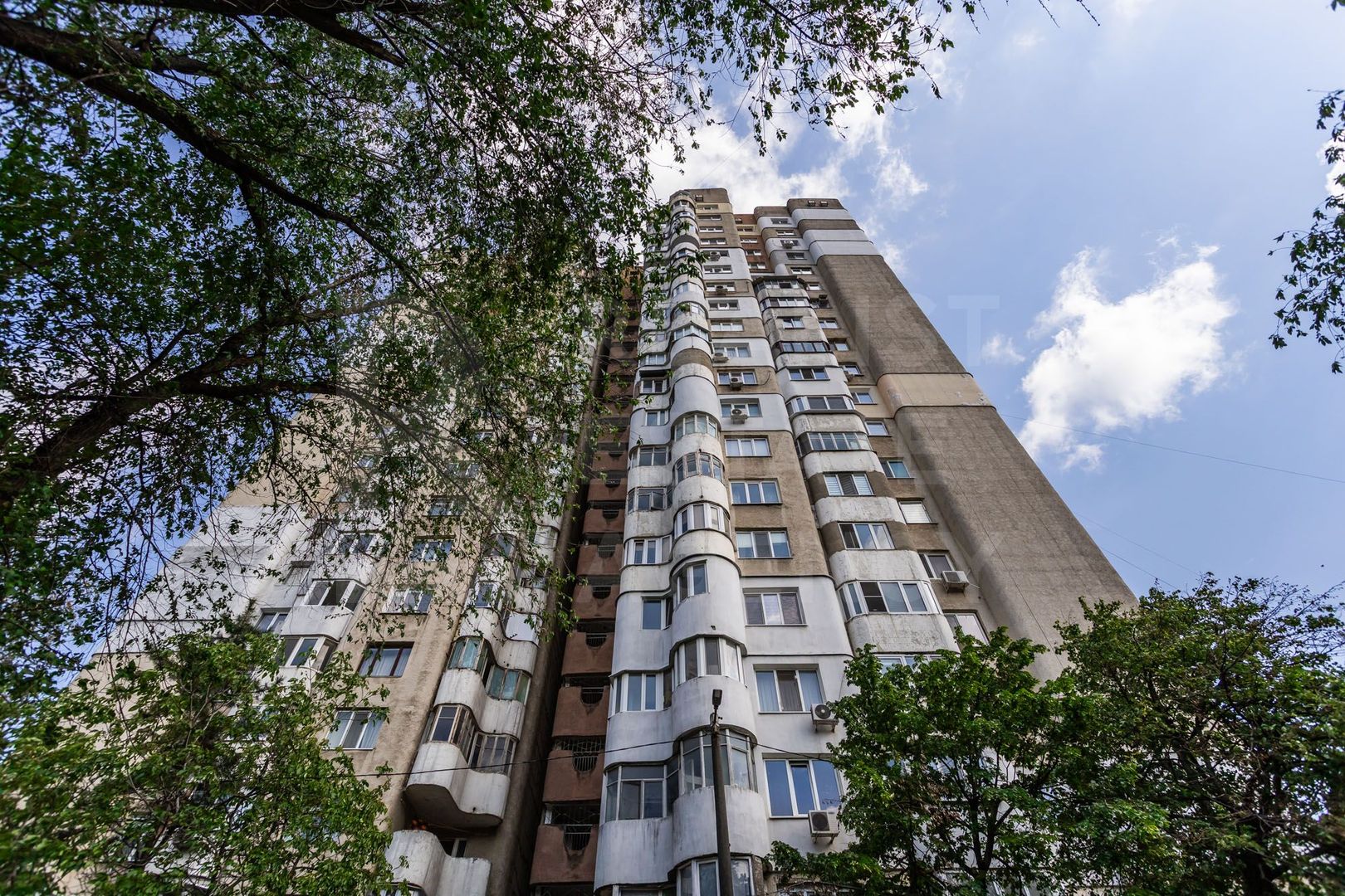 Vânzare, apartament, 3 camere, str. Romană, Centru - Poză 1